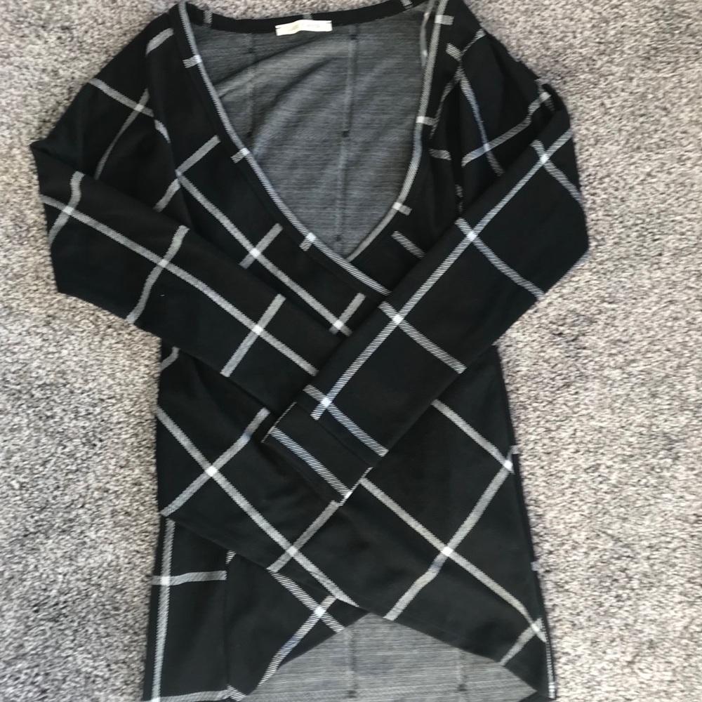 Black cross cross top!
